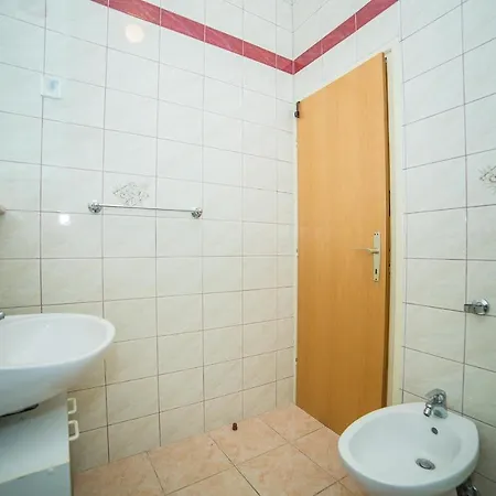 Ina 4* Povlja (Brac)