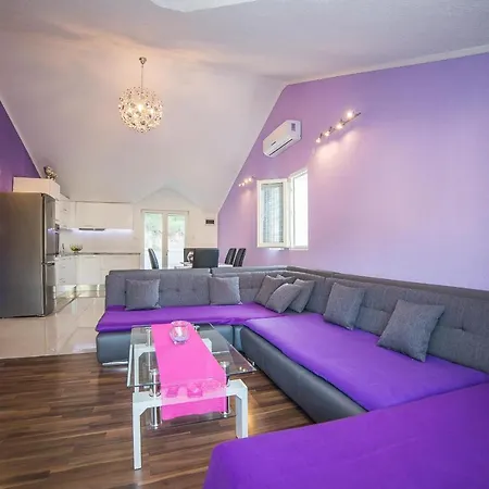 Ina 4*