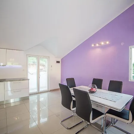 Ina